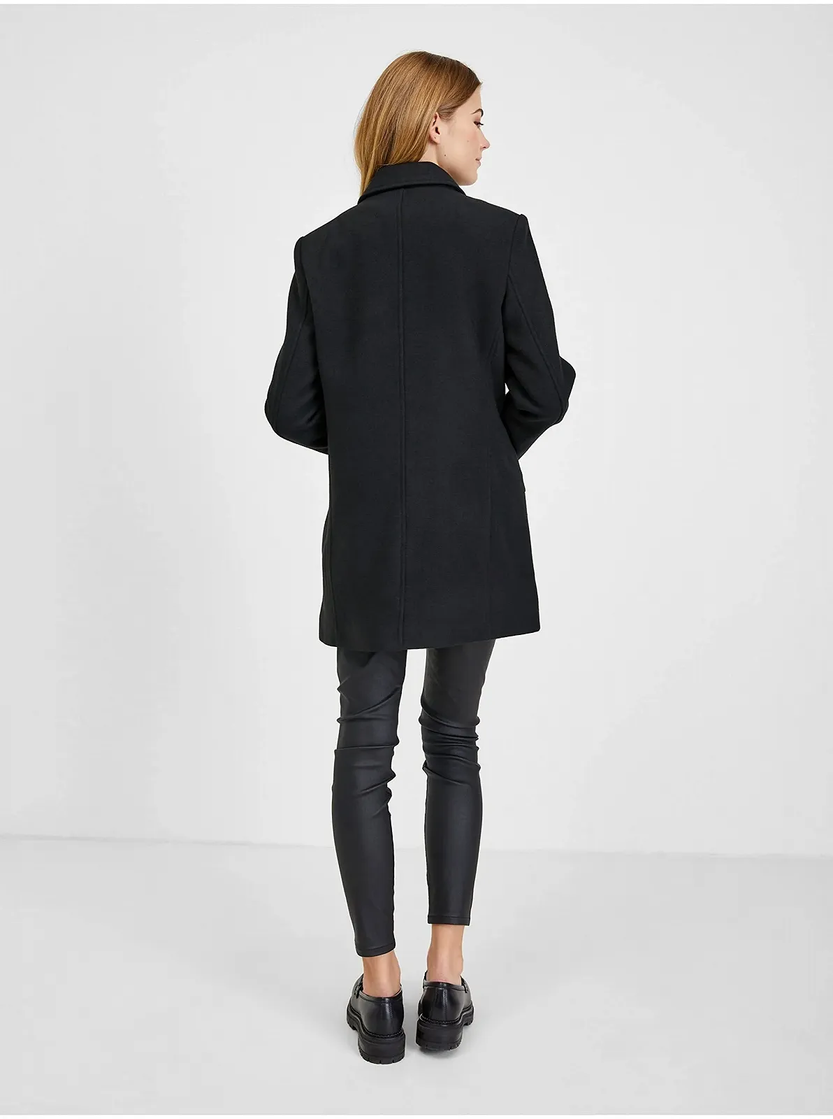 Пальто ORSAY зимнее женское черное, фото №2 Пальто ORSAY зимнее женское черное, фото №2