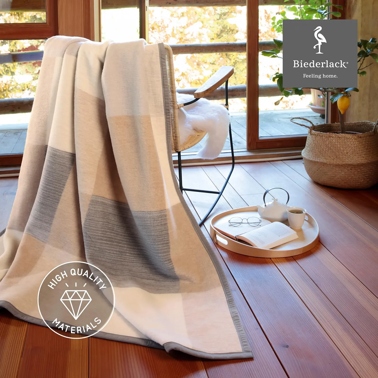 Одеяло Biederlack Fluffy Soft Cuddly из хлопковой смеси Квадраты Серый в сером 150 x 200 см, фото №6