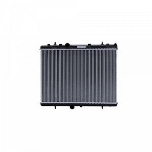 Радиатор охлаждения двигателя HELLA 8MK 366 300-131 synthetic.ua - Фото 1