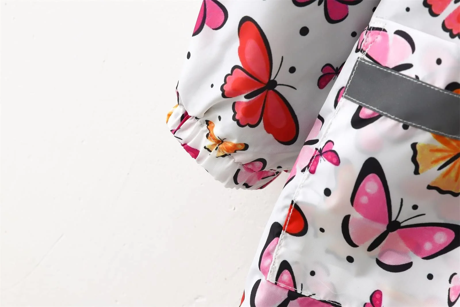 Детская дождевая куртка для девочек, легкая, складная, водонепроницаемая, ветрозащитная дождевая накидка с капюшоном, дышащий дождевик, смешной повседневный дождевой костюм для ежедневного использования, фото №3