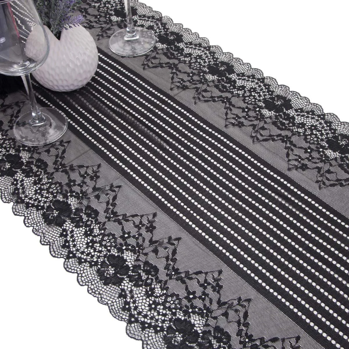 Ранер для столу mookaitedecor Rectangular Lace Embroidery 87 x 39 cm Black, фото №3 Ранер для столу mookaitedecor Rectangular Lace Embroidery 87 x 39 cm Black, фото №3