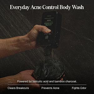 Засіб для миття тіла Black Wolf Charcoal Powder для чоловіків 10 фл. унц. З вугільним порошком та саліциловою кислотою для зменшення висипань та очищення шкіри Густа піна Без парабенів synthetic.ua - Фото 1