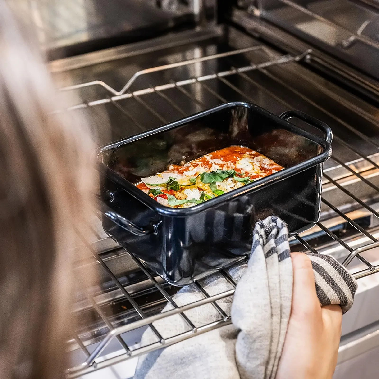 Форма для випікання та сервірування Riess 2182-022 15 х 11 х 7 см емальована чорна, фото №4