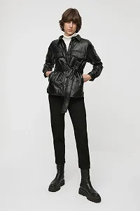 Пальто TRENDYOL Женское Черное Из Искусственной Кожи С Арочной Прострочкой synthetic.ua - Фото 1