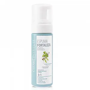 Пена Clearé Institute Укрепляющая против выпадения волос Успокаивает кожу головы Стимулирует рост волос 97% натуральных ингредиентов Придает объем и фиксацию Без парабенов 150 мл - Фото 1