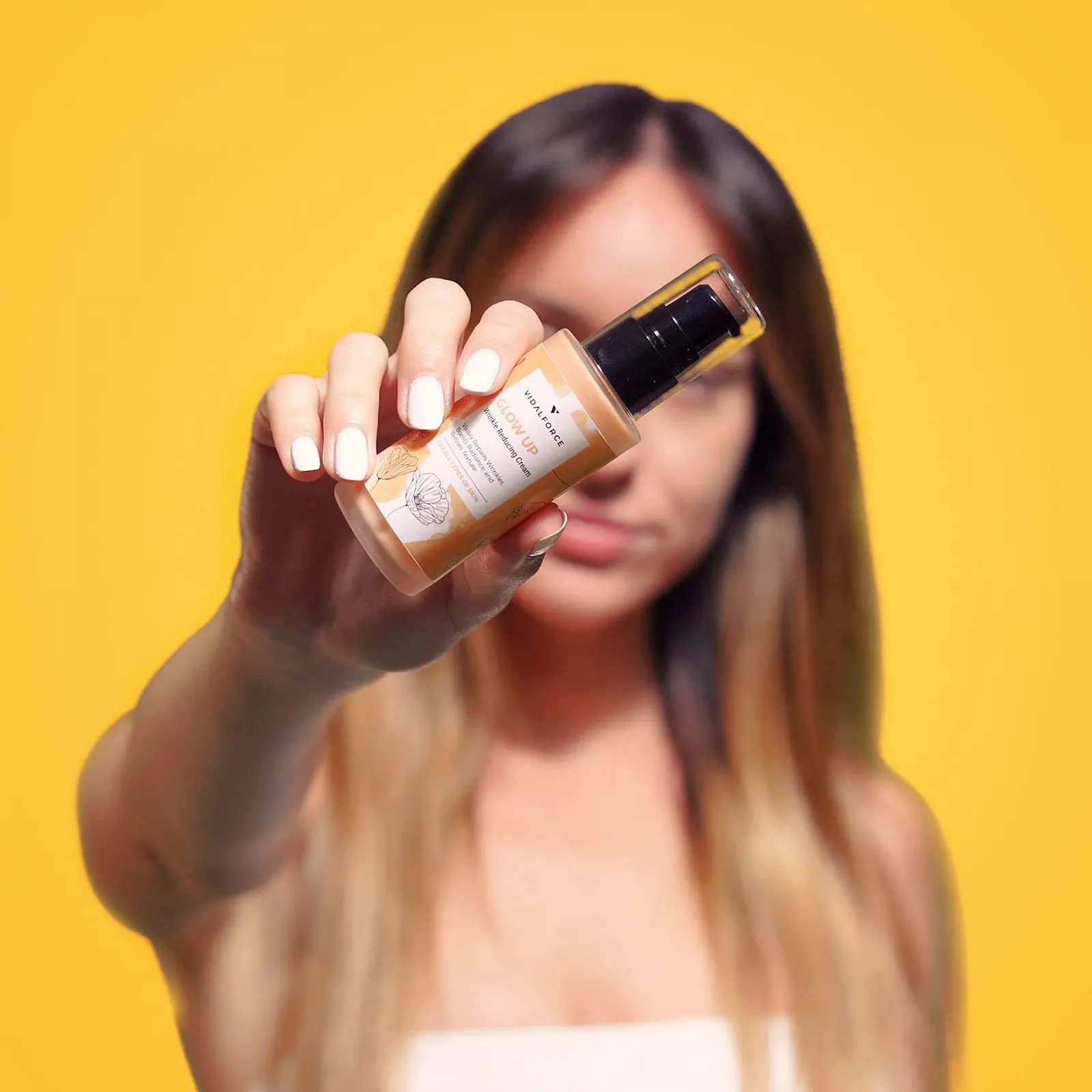 Антивіковий крем VidalForce Glow Up з ретинолом (Bakuchiol), вітаміном C, гіалуроновою кислотою, астаксантином і колагеном, фото №2 Антивіковий крем VidalForce Glow Up з ретинолом (Bakuchiol), вітаміном C, гіалуроновою кислотою, астаксантином і колагеном, фото №2