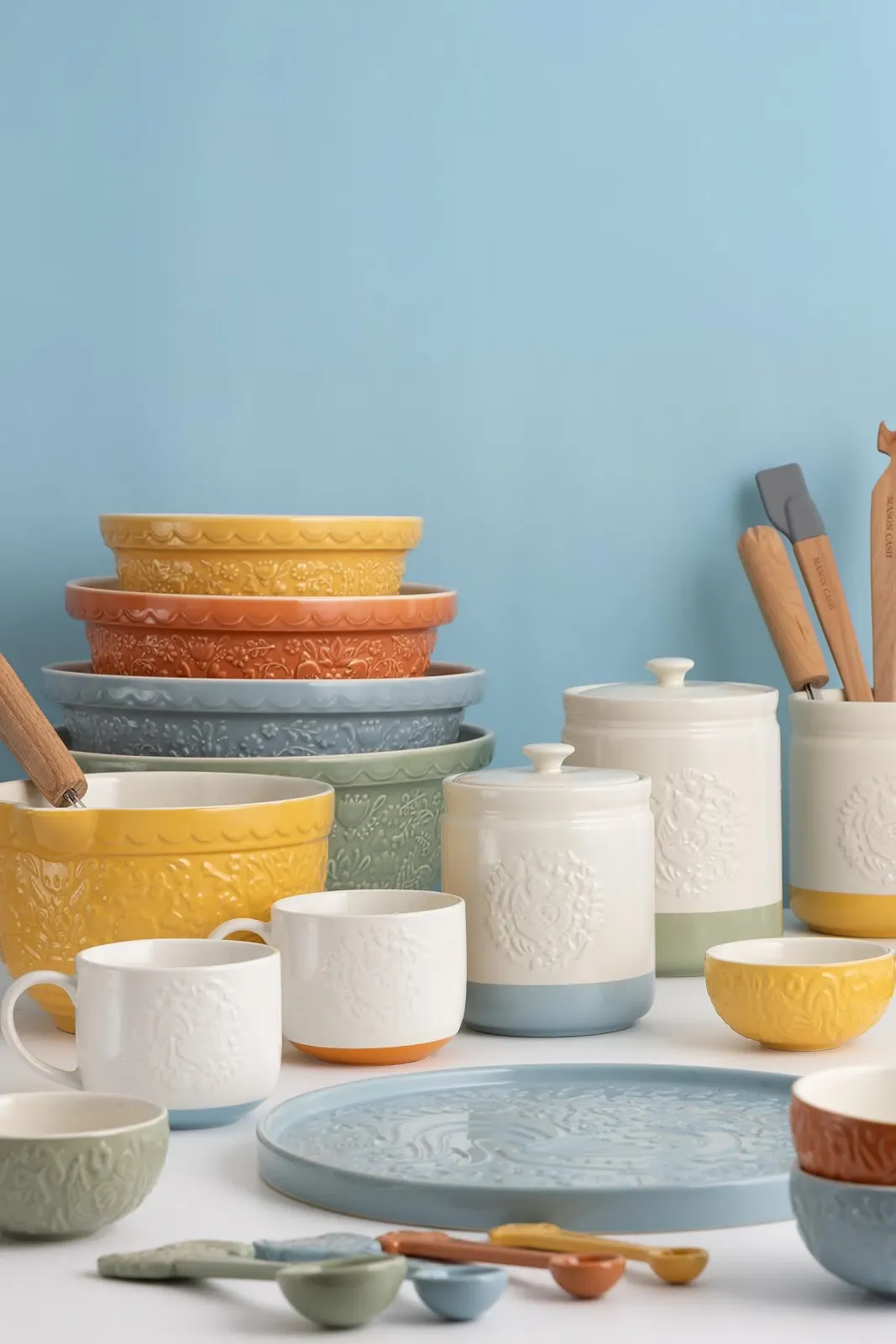 Миска для теста Stoneware Mason Cash Home to Roost 2,3 литра с ручкой, носиком для слива, фото №10