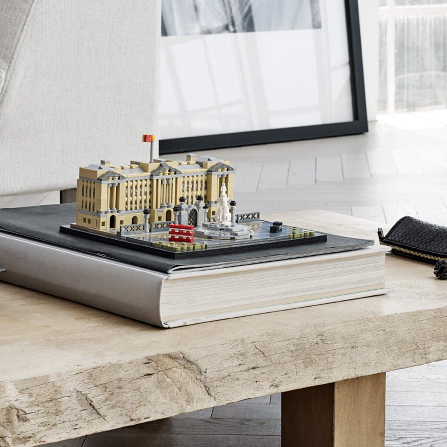 Конструктор LEGO Architecture 21029 Букінгемський палац, фото №2