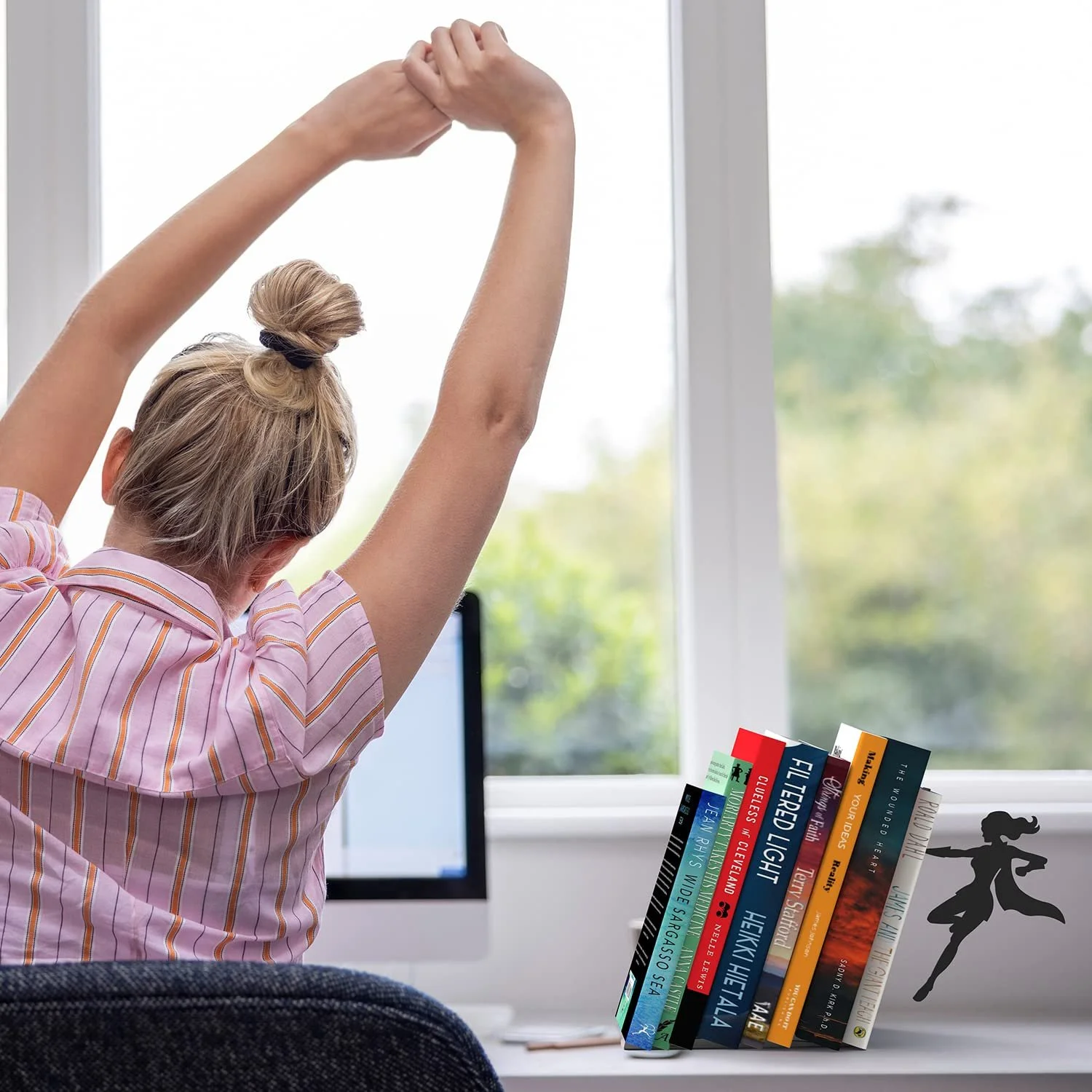 Держатель для книг Artori Design Supergal, металлический, супергероиня, черный, фото №7