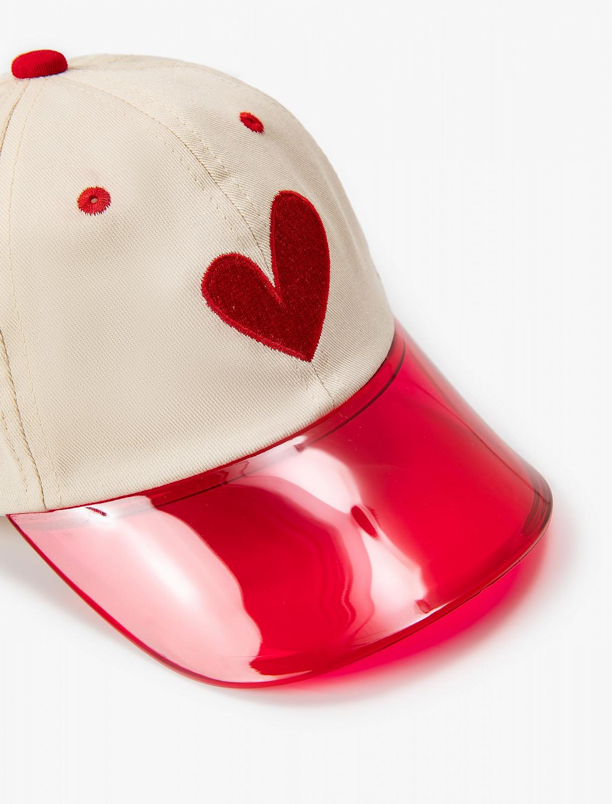 Кепка Koton с деталями в форме сердец, фото №3