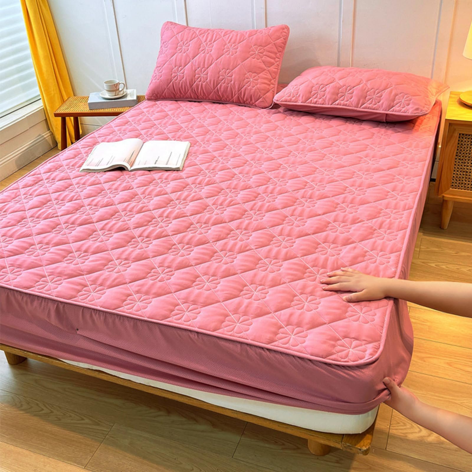 Розовый стеганый наматрасник Хлопковая трикотажная простыня на резинке с карманом глубиной 30 см, фото №1 Розовый стеганый наматрасник Хлопковая трикотажная простыня на резинке с карманом глубиной 30 см, фото №1