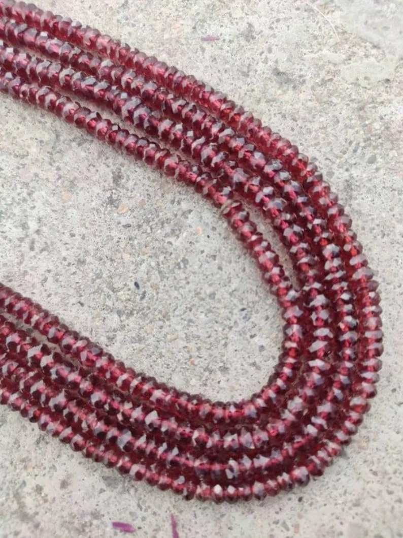 Бусины Гранат Мозамбик Натуральный Круглый Ограненный 4-4.5 мм, фото №2