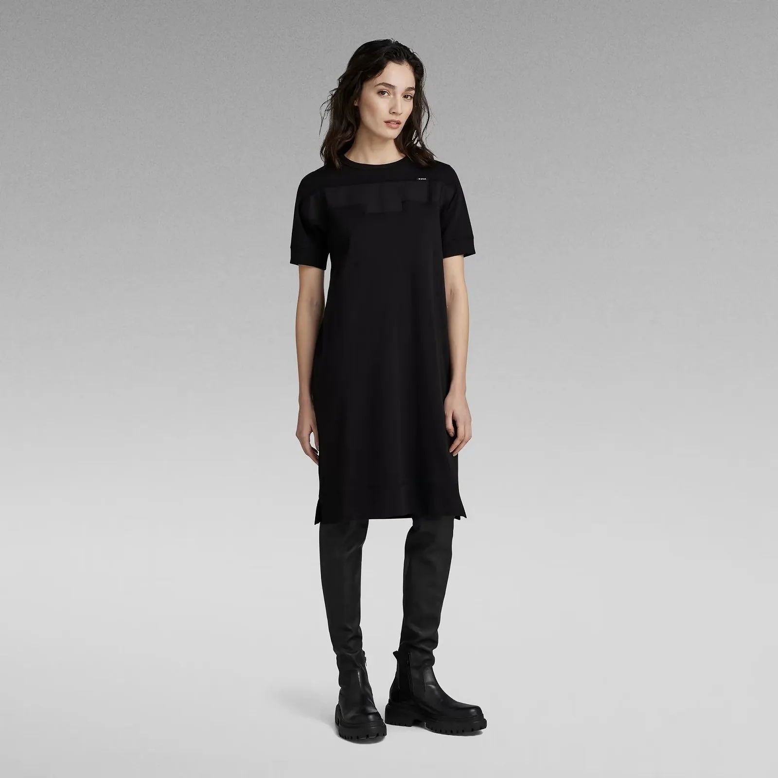 Женское платье G-Star RAW Patched Tee Dress - S, фото №1 Женское платье G-Star RAW Patched Tee Dress - S, фото №1