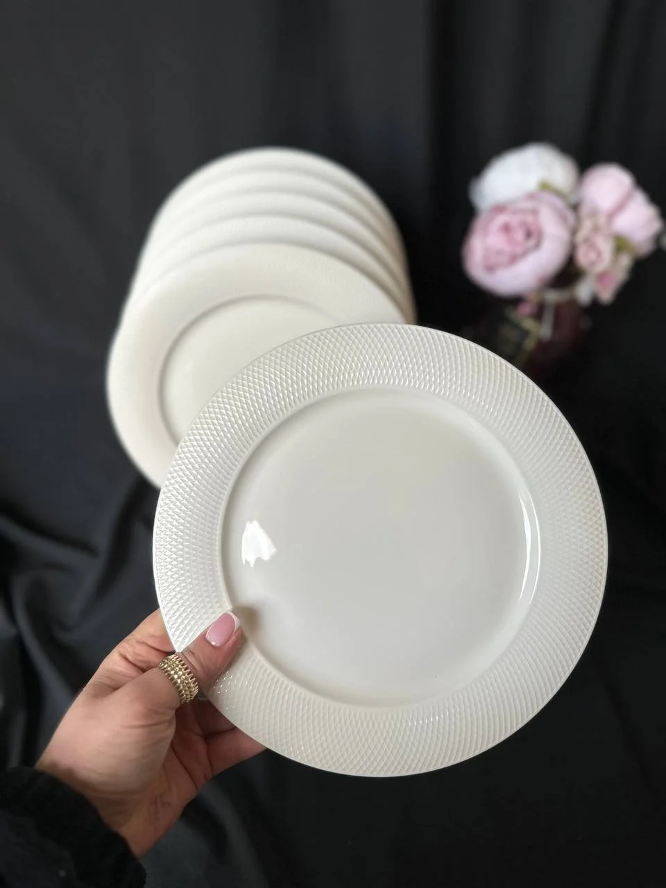Тарілка порцеляна діаметр 23 см, фото №1 Тарілка порцеляна діаметр 23 см, фото №1