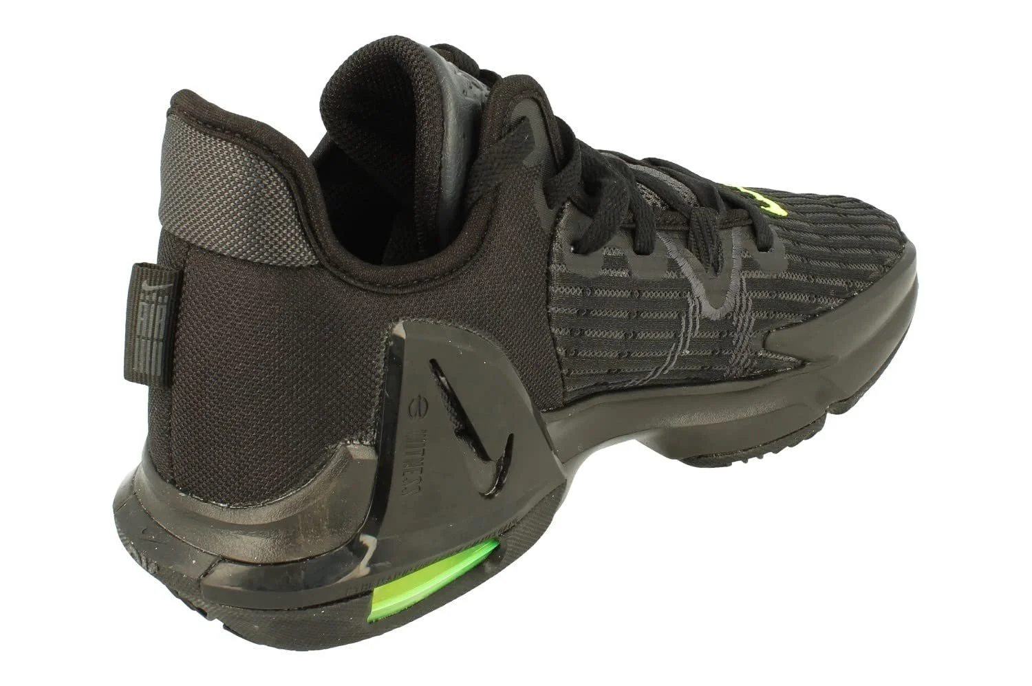 Кросівки Nike Air Vapormax Plus, фото №3 Кросівки Nike Air Vapormax Plus, фото №3