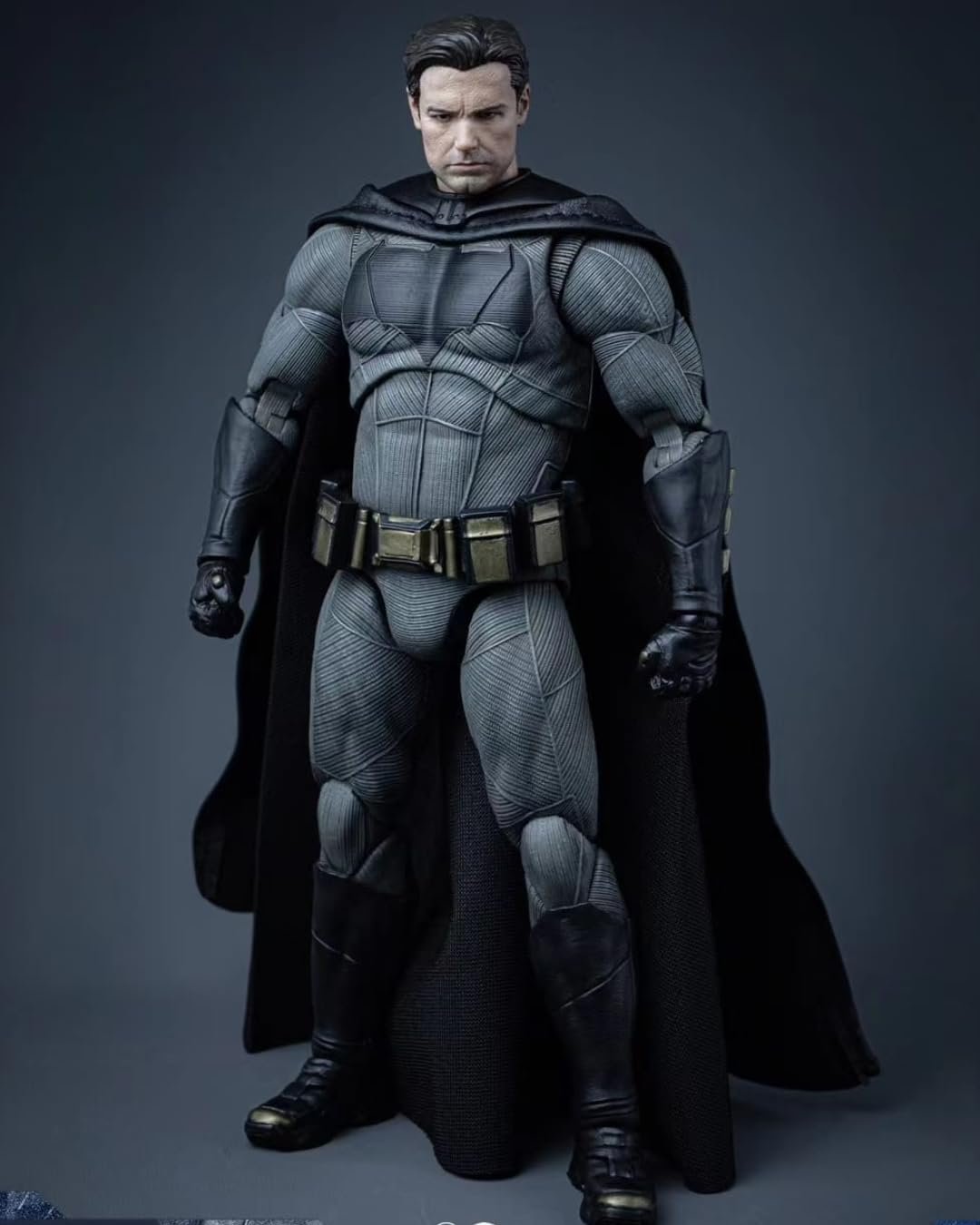 Фигурка Бэтмен HiPlay The Dark Knight Deluxe Edition DC1008HHB, масштаб 1:9, фото №5