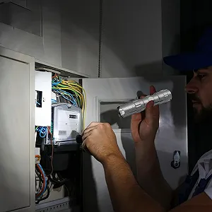 Мини фонарик LED Pocket Beam, Clip On фонарик, USB Bright Tool, Medical Hand Flash, Compact Wallpaper Light, UV synthetic.ua - Фото 1