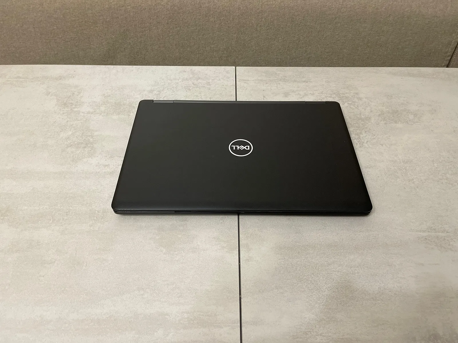 Ультрабук Dell Latitude 5590, 15,6" FHD IPS, i5-8350U, 16GB DDR4, 256GB SSD, фото №6 Ультрабук Dell Latitude 5590, 15,6" FHD IPS, i5-8350U, 16GB DDR4, 256GB SSD, фото №6