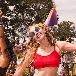 Сонцезахисні окуляри NUOBESTY Незвичайної Форми в Стилі Панк, Темно-сірий synthetic.ua - Фото 1