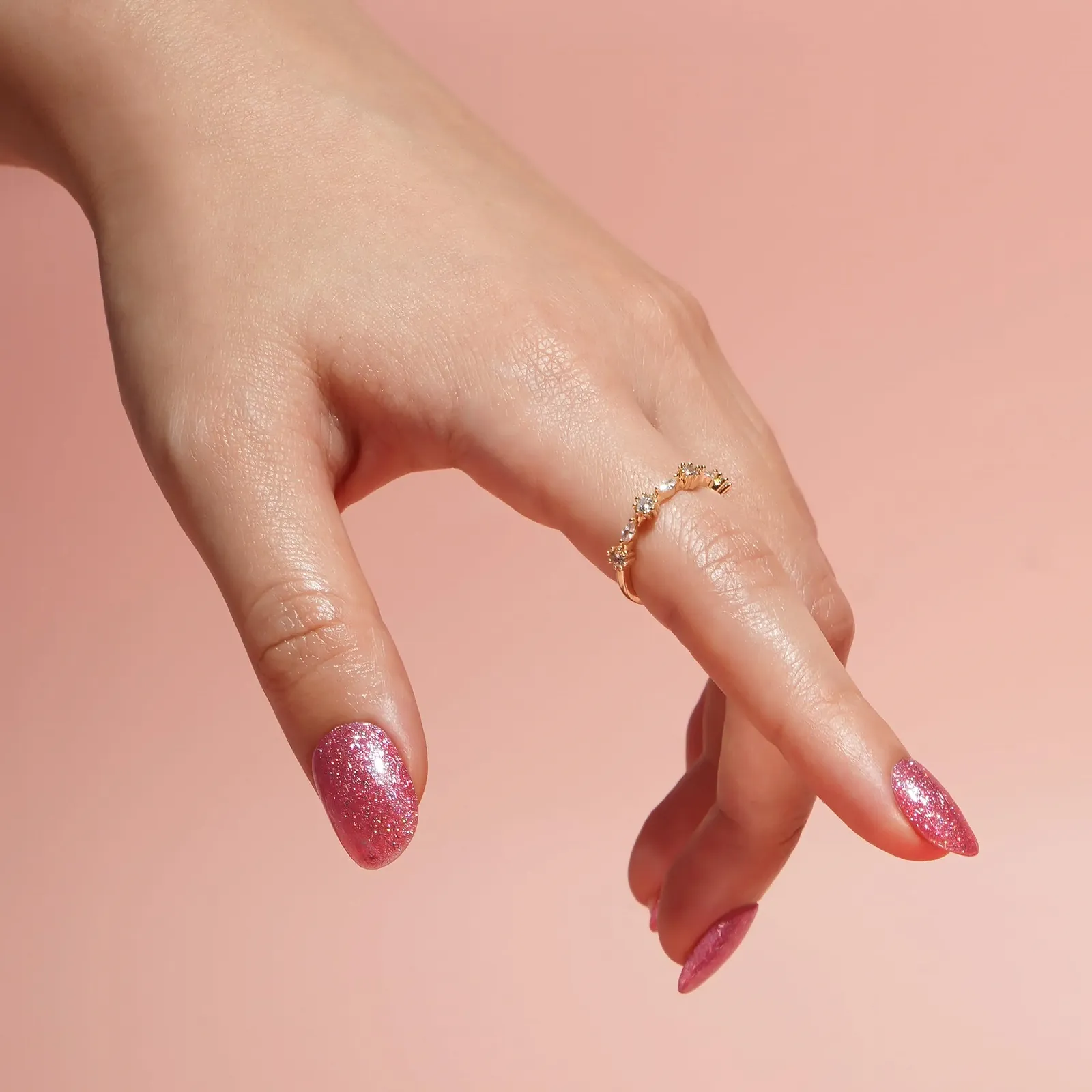 Гель-лак BLUESKY LVM Series LVM01 Lola Glows 10мл, фото №4 Гель-лак BLUESKY LVM Series LVM01 Lola Glows 10мл, фото №4