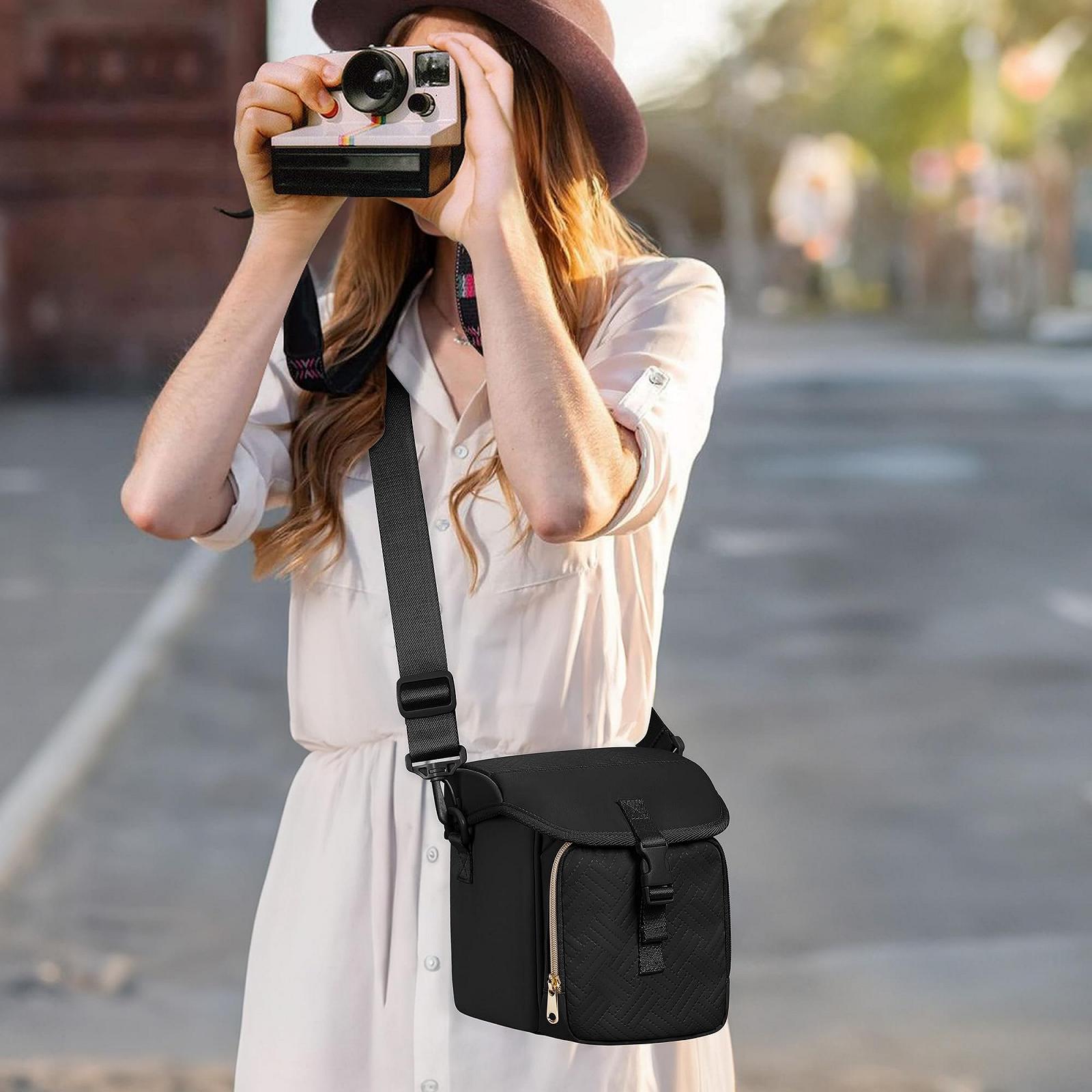 Сумка для камеры Polaroid Now/OneStep Adjustable Strap Black, фото №5