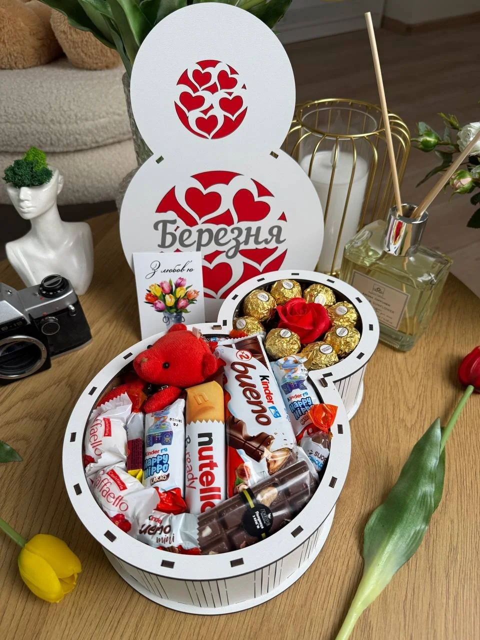 Набор конфет на 8 марта для женщины, фото №3