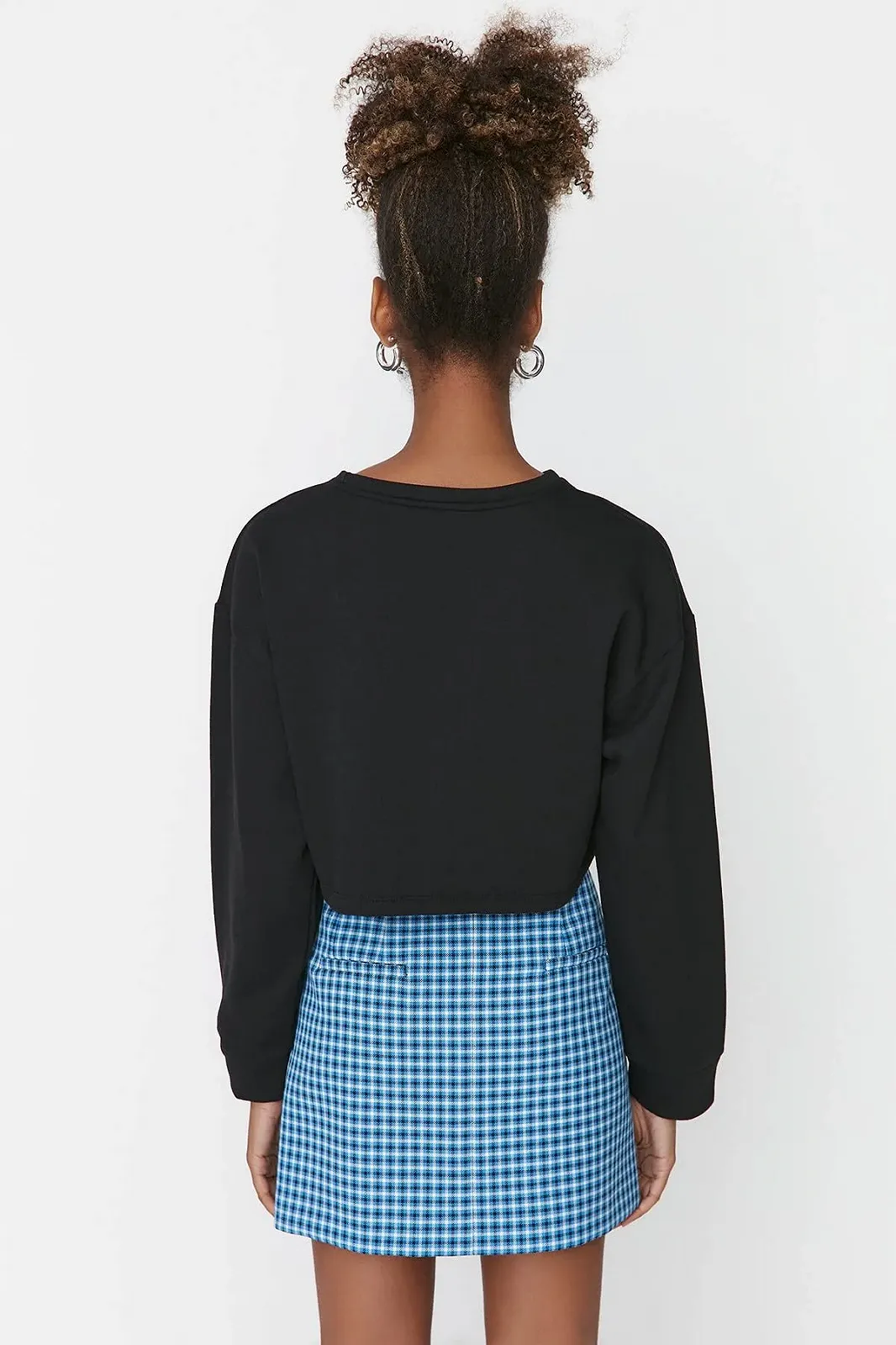 Женский свитшот TRENDYOL с круглым вырезом, однотонный, фото №5