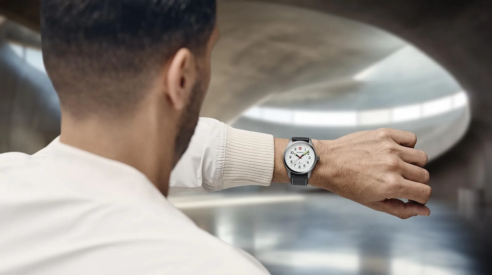 Мужские наручные часы WENGER Terragraph Analog Quartz,
43 мм Swiss Made, водонепроницаемость до 100 м, фото №4 Мужские наручные часы WENGER Terragraph Analog Quartz,
43 мм Swiss Made, водонепроницаемость до 100 м, фото №4