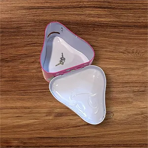 Скарбничка металева з замком та ключем Red Strawberry synthetic.ua - Фото 1