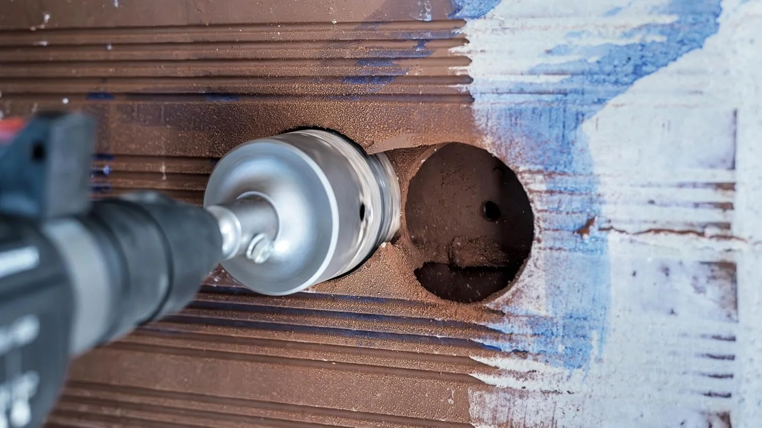 Коронка для перфораторов Bosch SDS plus-5 82 мм Серый, фото №4 Коронка для перфораторов Bosch SDS plus-5 82 мм Серый, фото №4