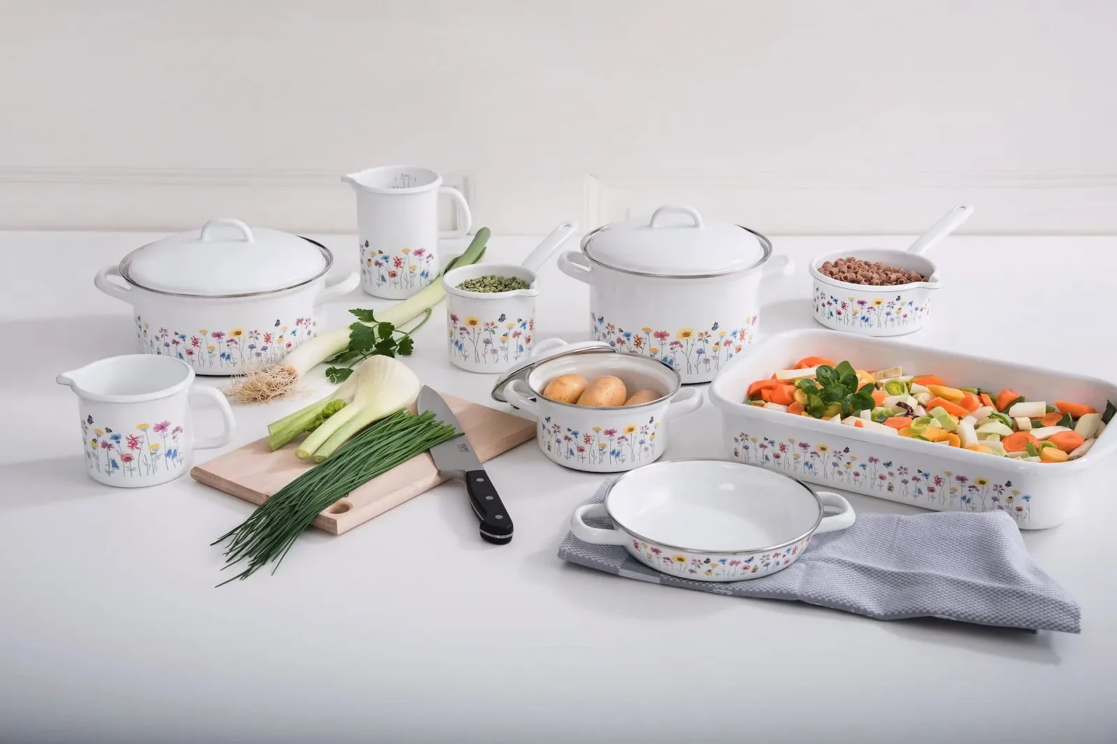 Эмалированная кастрюля Riess Country Special Edition Flora 0131-070 22 см 3,0 л Индукционная, фото №2