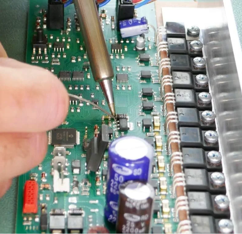 Паяльная станция Weller WE1010 Blue, фото №6 Паяльная станция Weller WE1010 Blue, фото №6