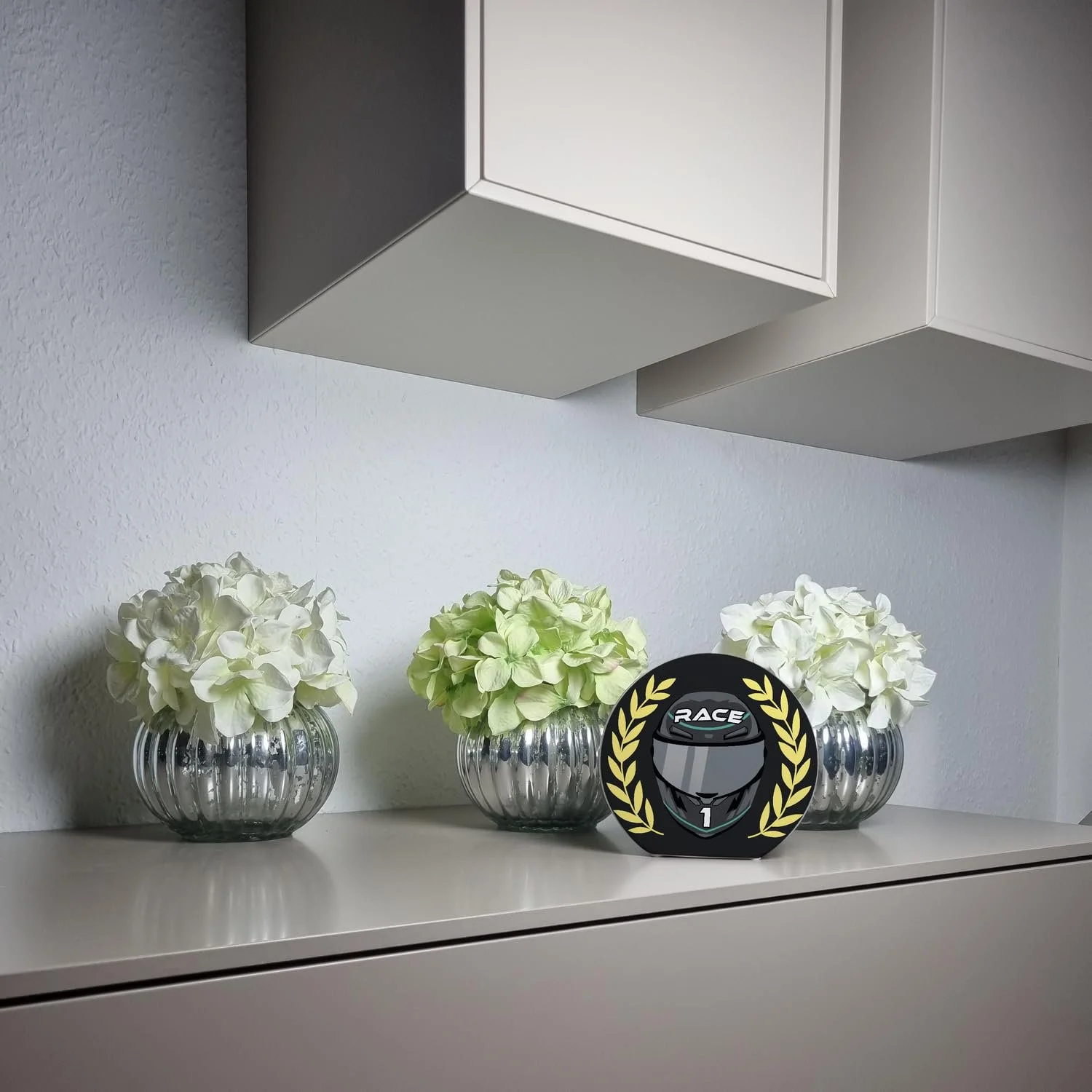 Скарбничка керамічна Шолом для автоспорту з вінком переможця, фото №4