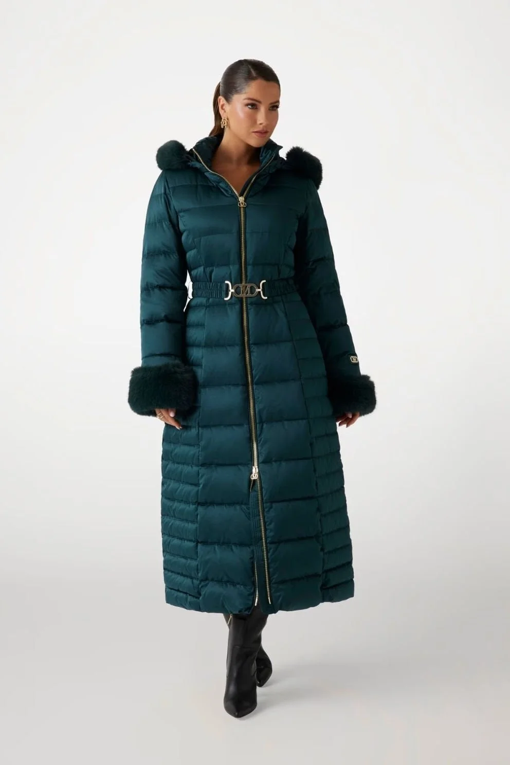 Женская куртка-пуховик Guess by Marciano Темно-синий - 42, фото №1 Женская куртка-пуховик Guess by Marciano Темно-синий - 42, фото №1