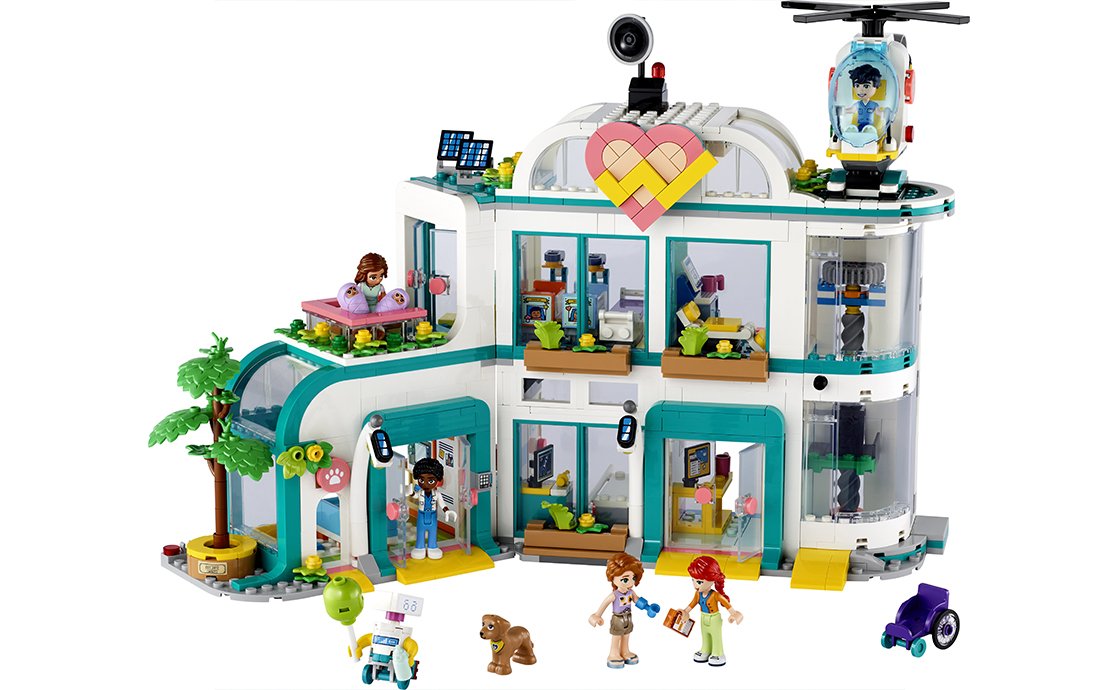 Конструктор Лего LEGO Friends Больница в Хартлейк-Сити (42621), фото №2