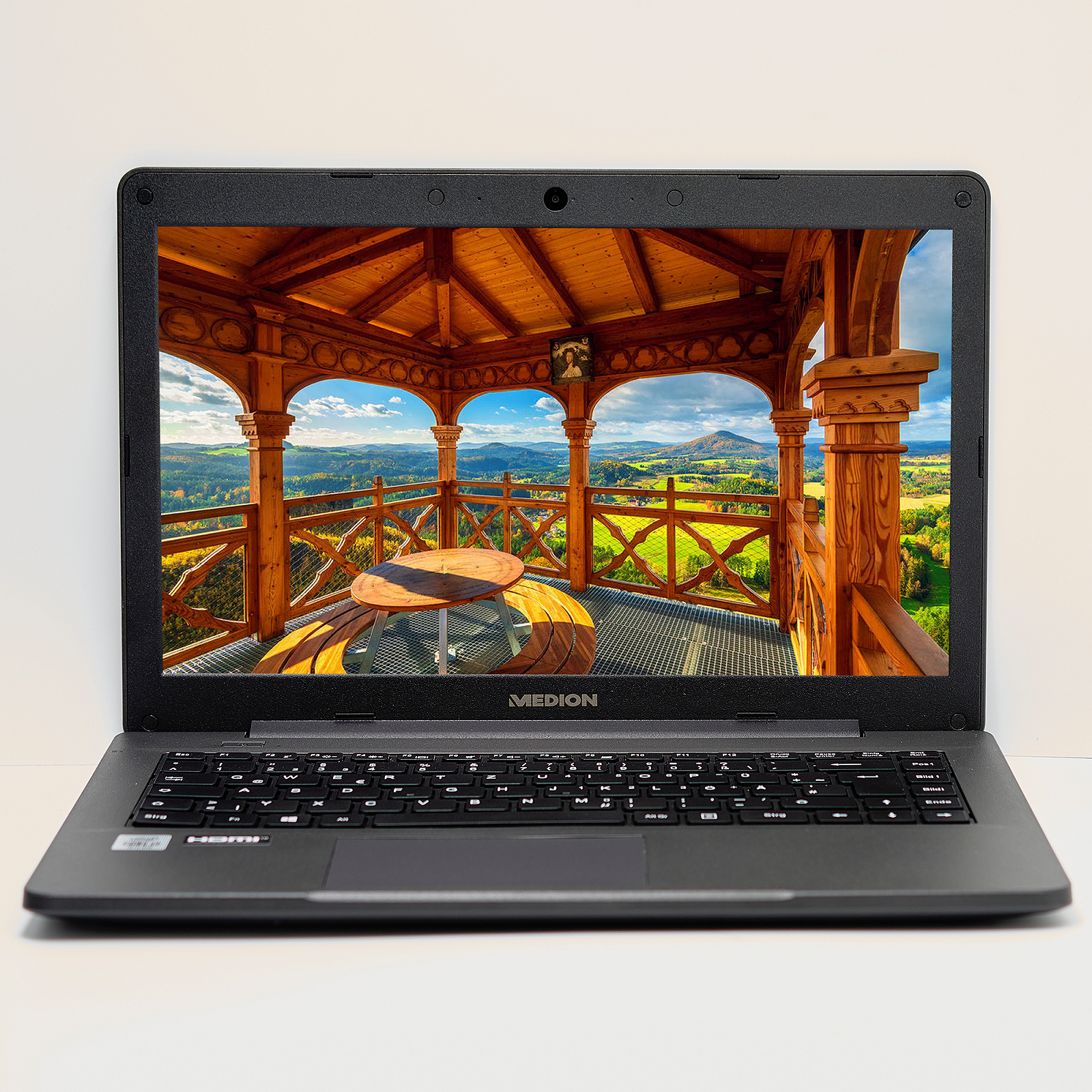 Ноутбук 14" Medion (Lenovo Group) E14409 | Intel Core i3-1005G1 | RAM DDR4 4 ГБ | SSD 128 ГБ | Intel Graphics | LTE | HDMI + VGA | LAN (RJ-45) | Win10 (5102), фото №1
