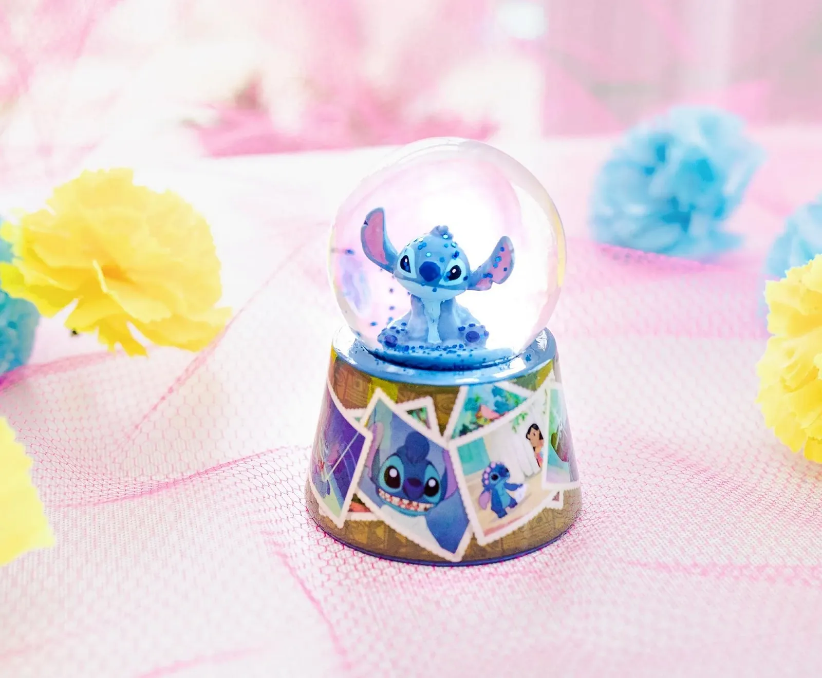 Снігова куля Disney Lilo & Stitch Vintage Photos Mini Illuminated, 7,62 см заввишки, фото №5