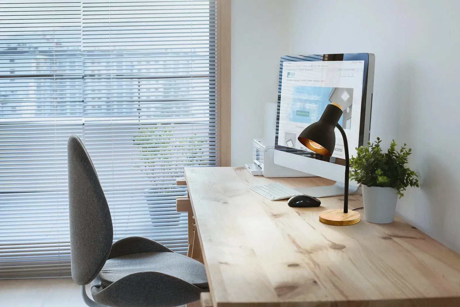 Настольная лампа EGLO Veradal Скандинавский стиль Металл Пластик E27 Черная Коричневое дерево, фото №3