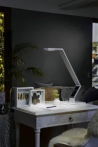 Настільна лампа LUCTRA Table Linear Base LED Диммована Біла synthetic.ua - Фото 1