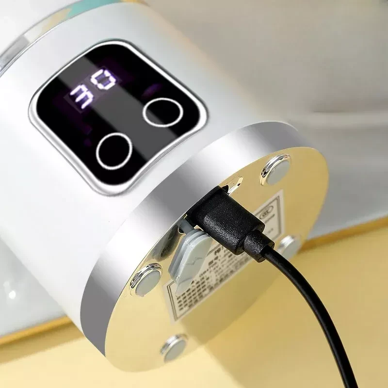 Портативный блендер в бутылке соковыжималка с USB зарядкой 12 лезвий 3 скор LY-638, фото №4 Портативный блендер в бутылке соковыжималка с USB зарядкой 12 лезвий 3 скор LY-638, фото №4