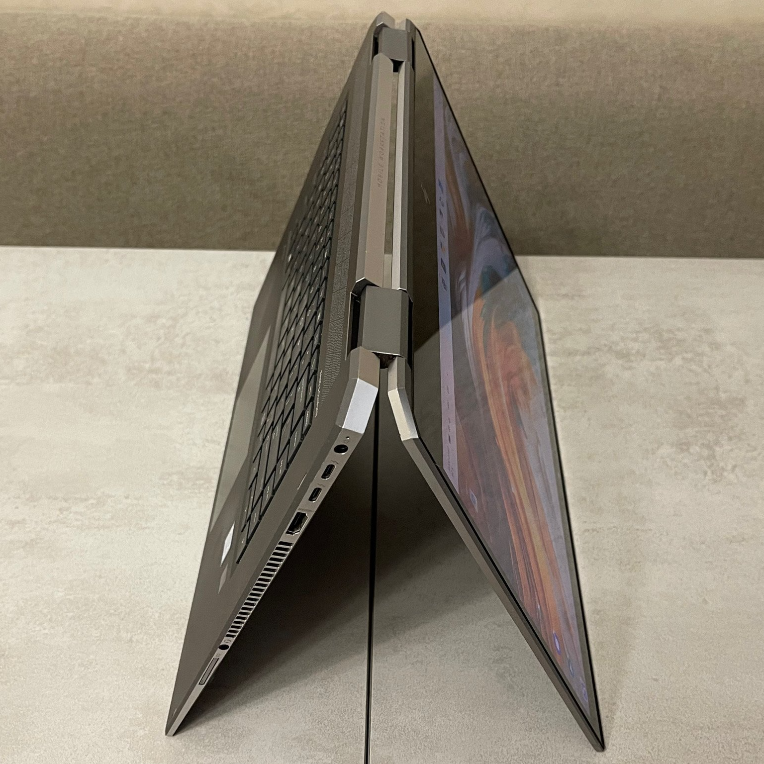 Ноутбук - трансформер HP ZBook Studio x360 G5, 15,6" 4K IPS, i9-8950HK, 16GB, 256GB, Nvidia 4GB, фото №5