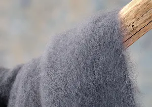 Плед Wohnen & Accessoires GmbH & Co. KG Luxury Мохер Серо-голубой, 130 x 180 см synthetic.ua - Фото 1