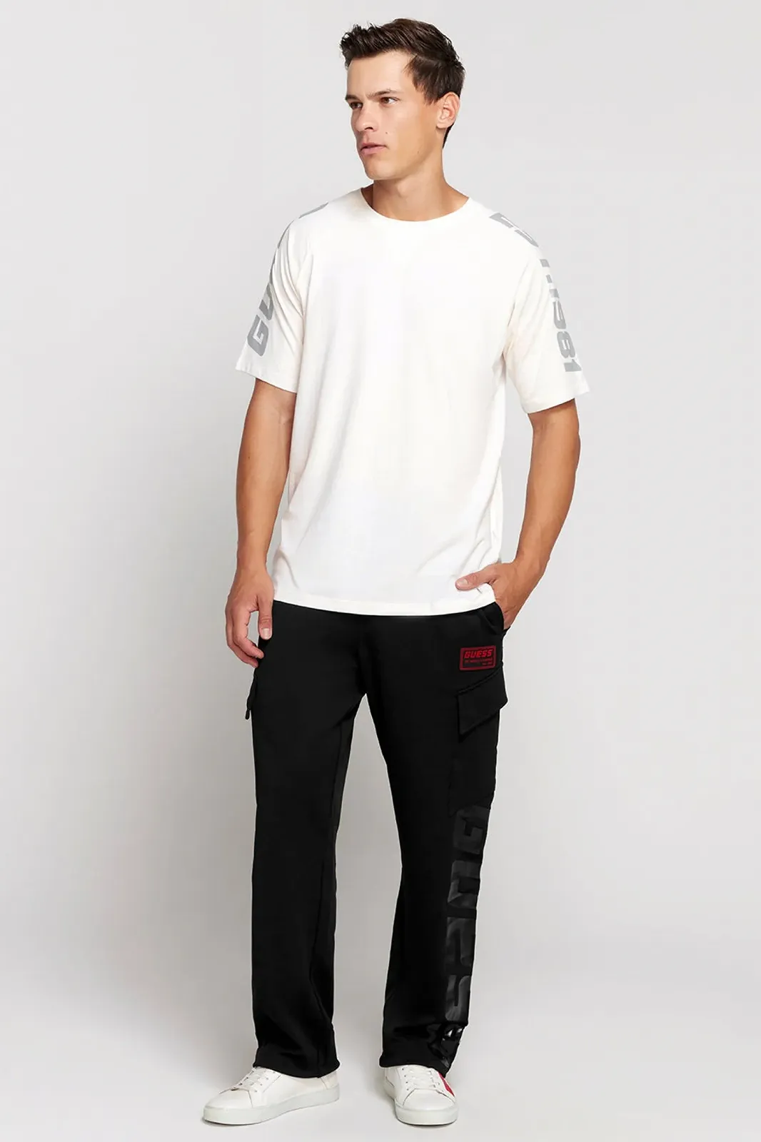 Чоловіча футболка GUESS Activewear V4GI02K46D1 / Біла / Розмір S, фото №3