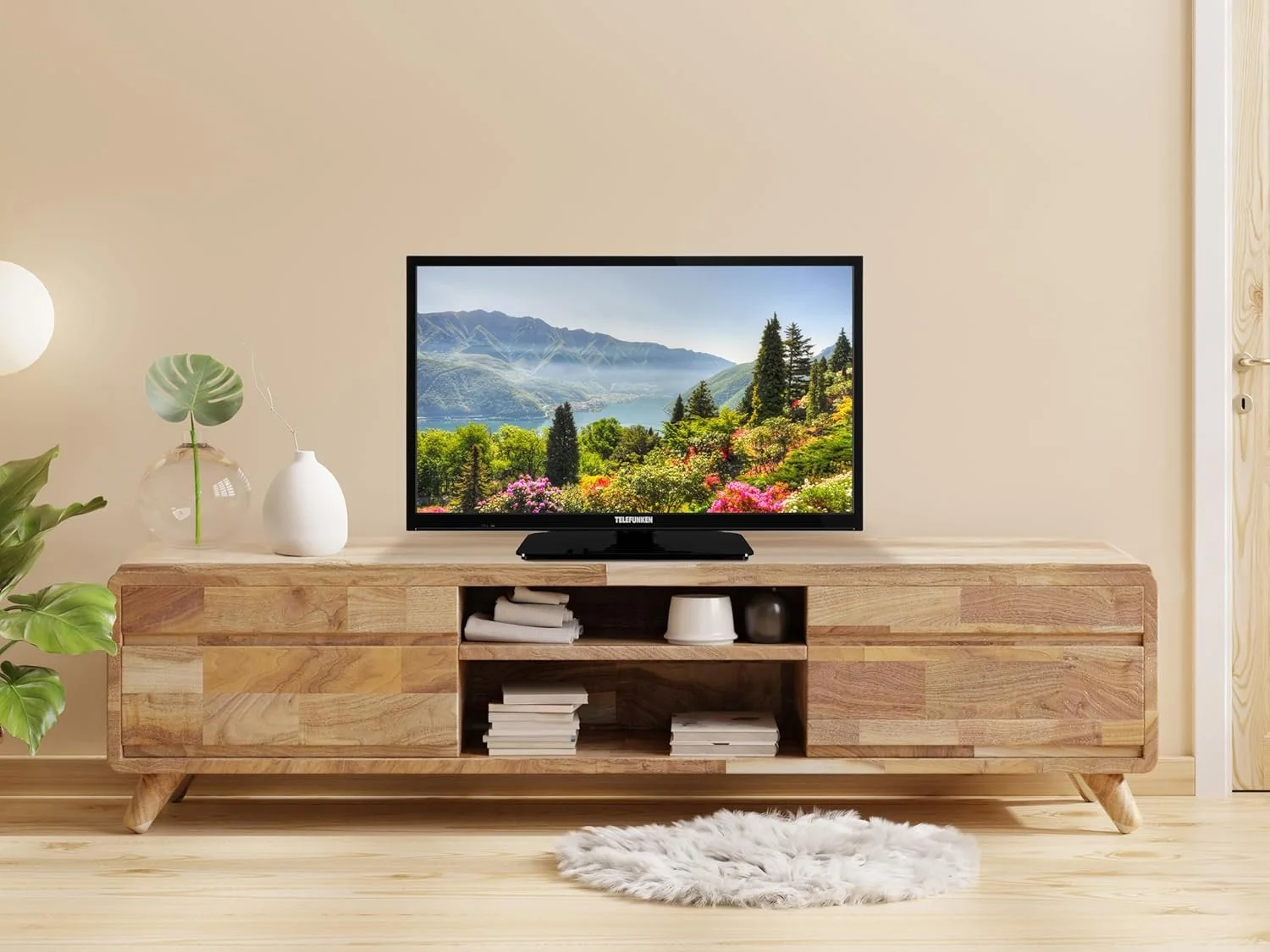 Телевизор 24" TELEFUNKEN TE24553B45V2DZ / HD / 50 Гц / LCD / Smart TV / Wi-Fi / T2, фото №5 Телевизор 24" TELEFUNKEN TE24553B45V2DZ / HD / 50 Гц / LCD / Smart TV / Wi-Fi / T2, фото №5