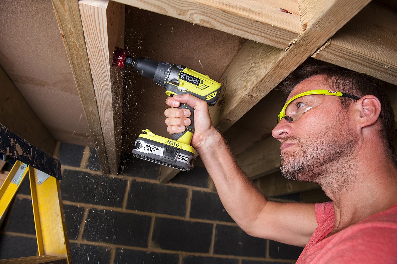 Шуруповерт Ryobi R18DD3-225S бездротовий 2-швидкісний з 2x батареї (2.0 і 5.0 Ач) та швидка зарядка, час зарядки приблизно 60 хвилин, фото №2