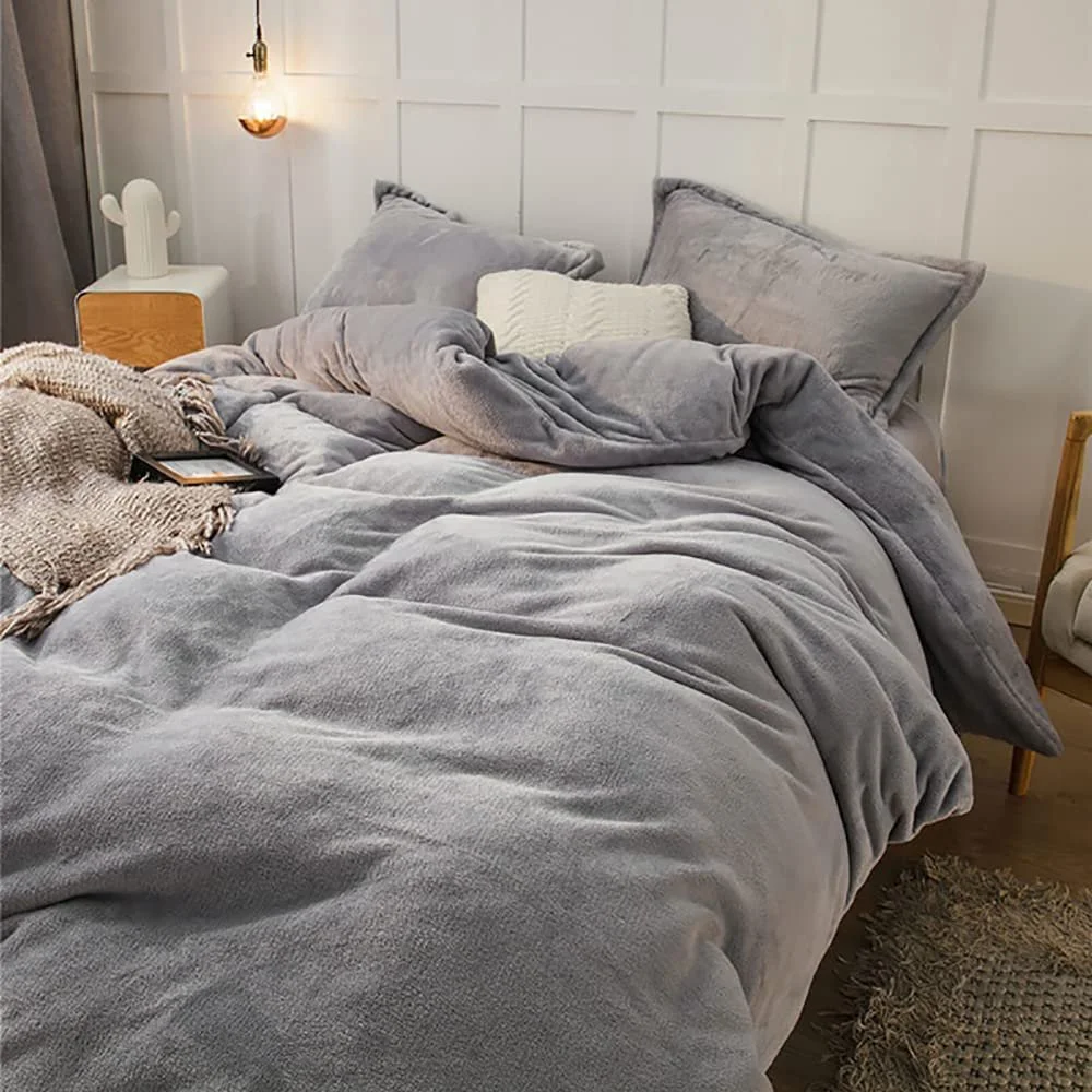 Комплект постільної білизни зимовий Omela Warm Fleece 220 x 240 см, cрібно-сірий, фото №3 Комплект постільної білизни зимовий Omela Warm Fleece 220 x 240 см, cрібно-сірий, фото №3
