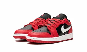 Кросівки Nike Air Jordan 1 Low synthetic.ua - Фото 1