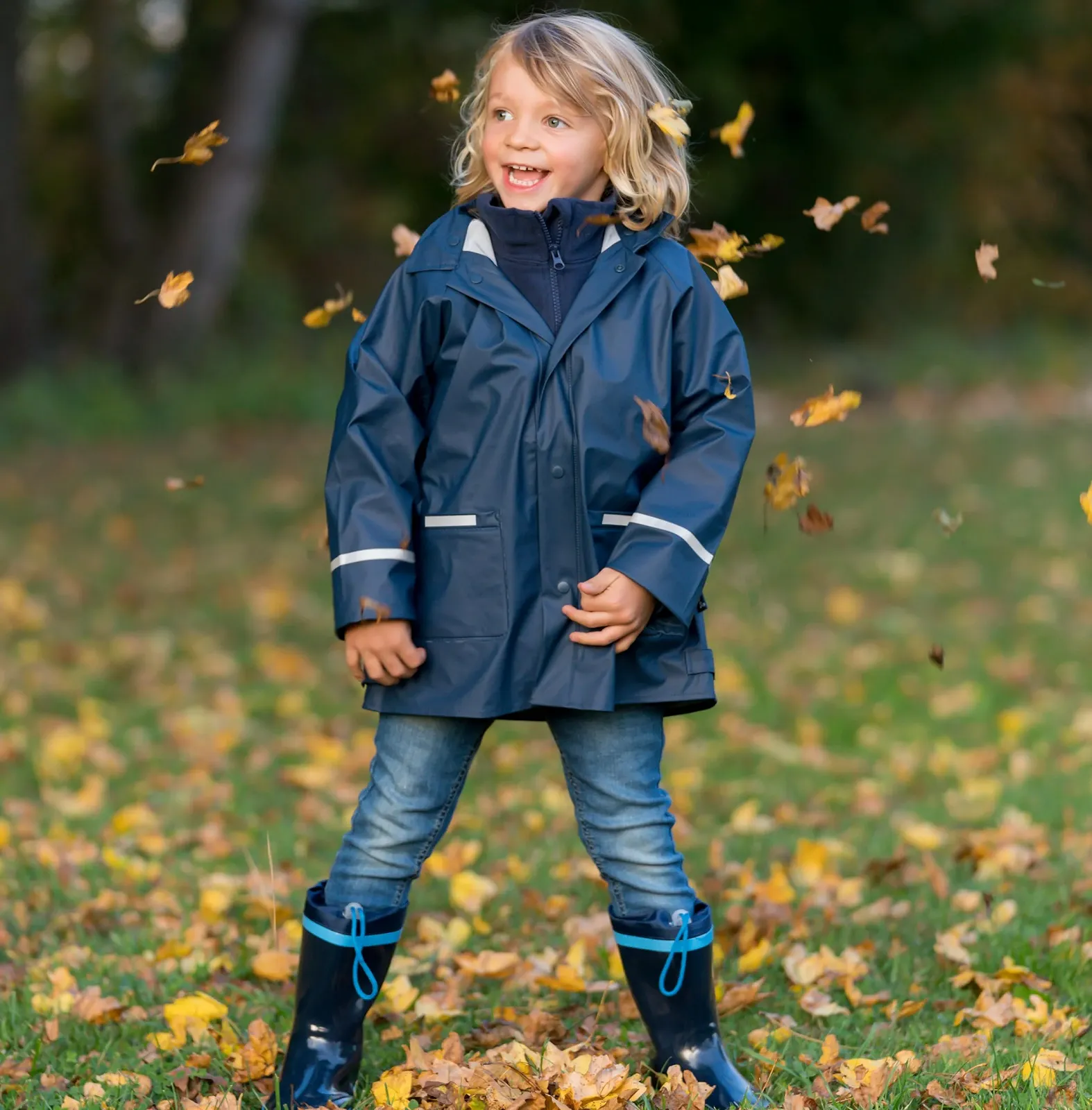 Детская дождевая куртка Playshoes, ветро- и водонепроницаемый дождевик, фото №4 Детская дождевая куртка Playshoes, ветро- и водонепроницаемый дождевик, фото №4