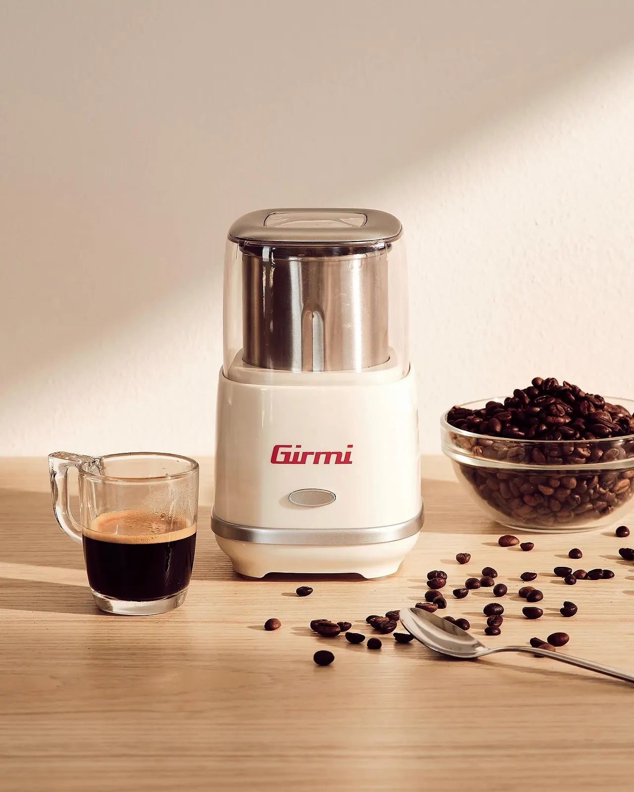 Кавомолка електрична Girmi MC02 180 Вт з подвійною кришкою Контейнер і леза з нержавіючої сталі Великої місткості 70 г Кремовий, фото №6