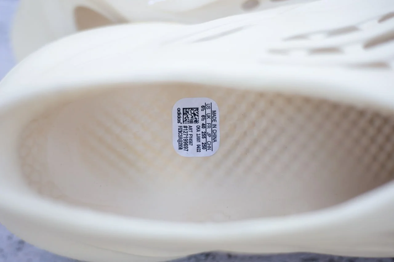 Кросівки Adidas Yeezy Foam Runner Beige, фото №8